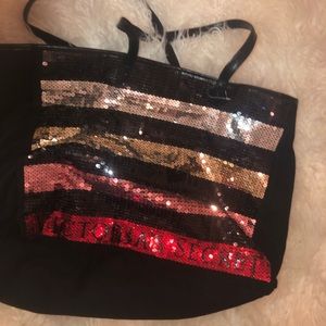 Vs tote